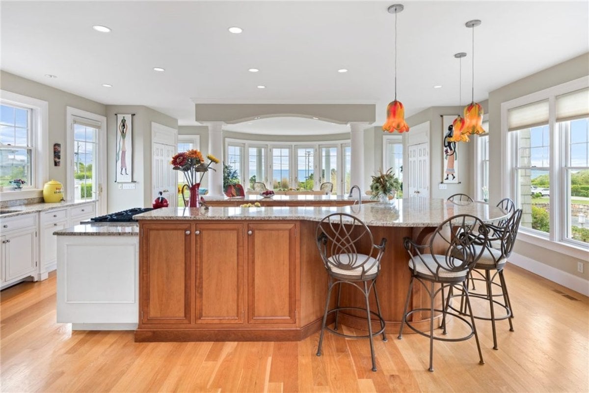11,293 Sq. Ft. Mansion in Newport, RI ($9,999,999)