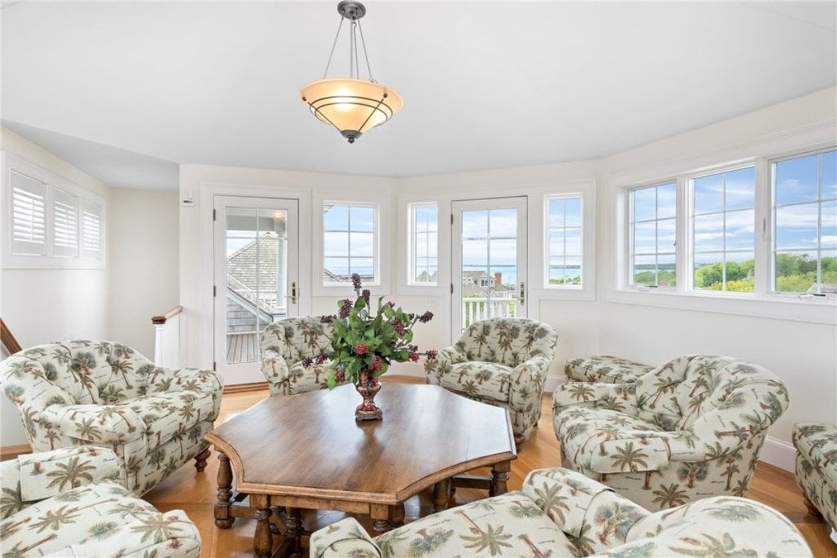 11,293 Sq. Ft. Mansion in Newport, RI ($9,999,999)