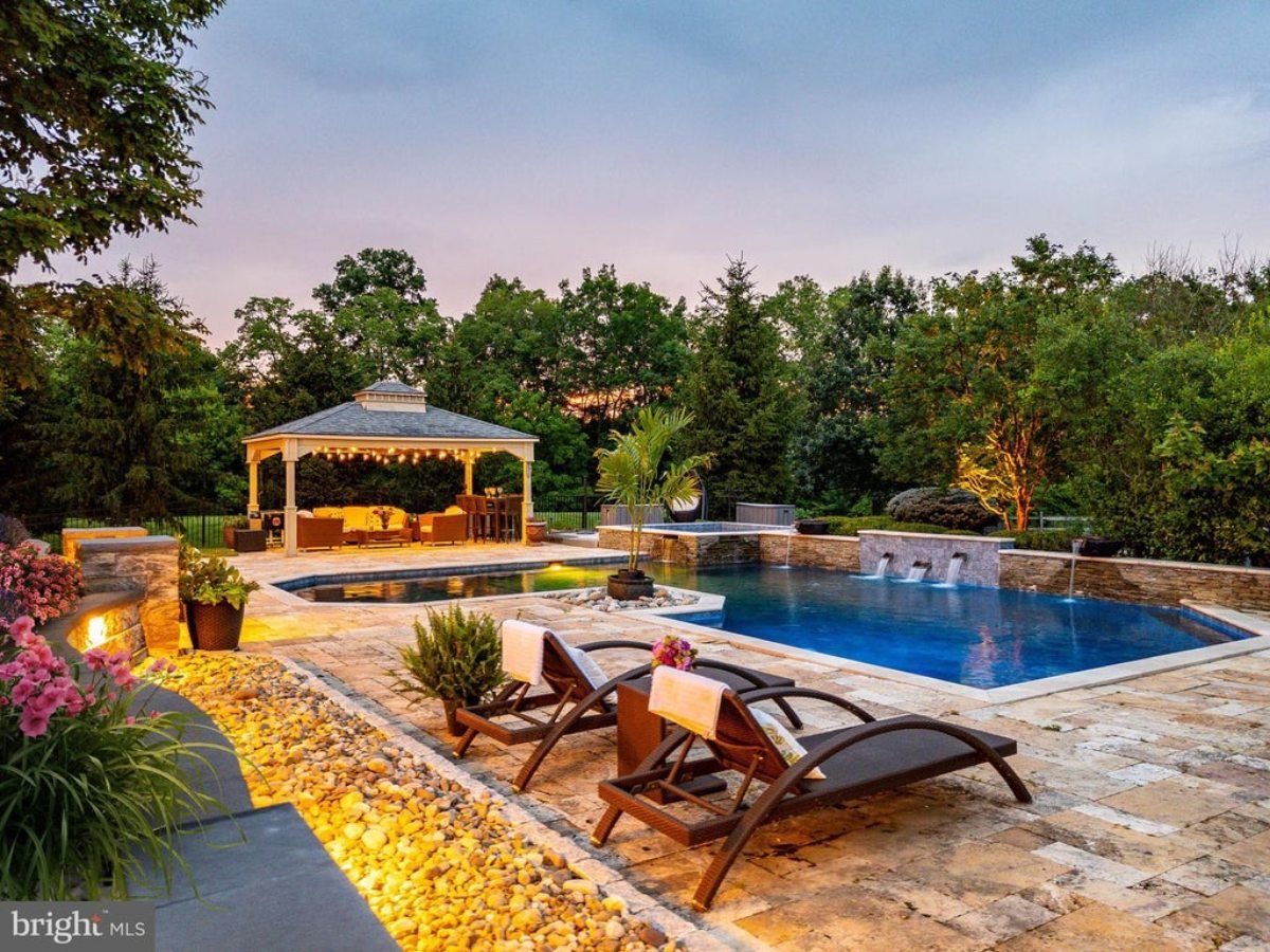 10,500 Sq. Ft. Mansion in Newtown, PA ($5,990,000)