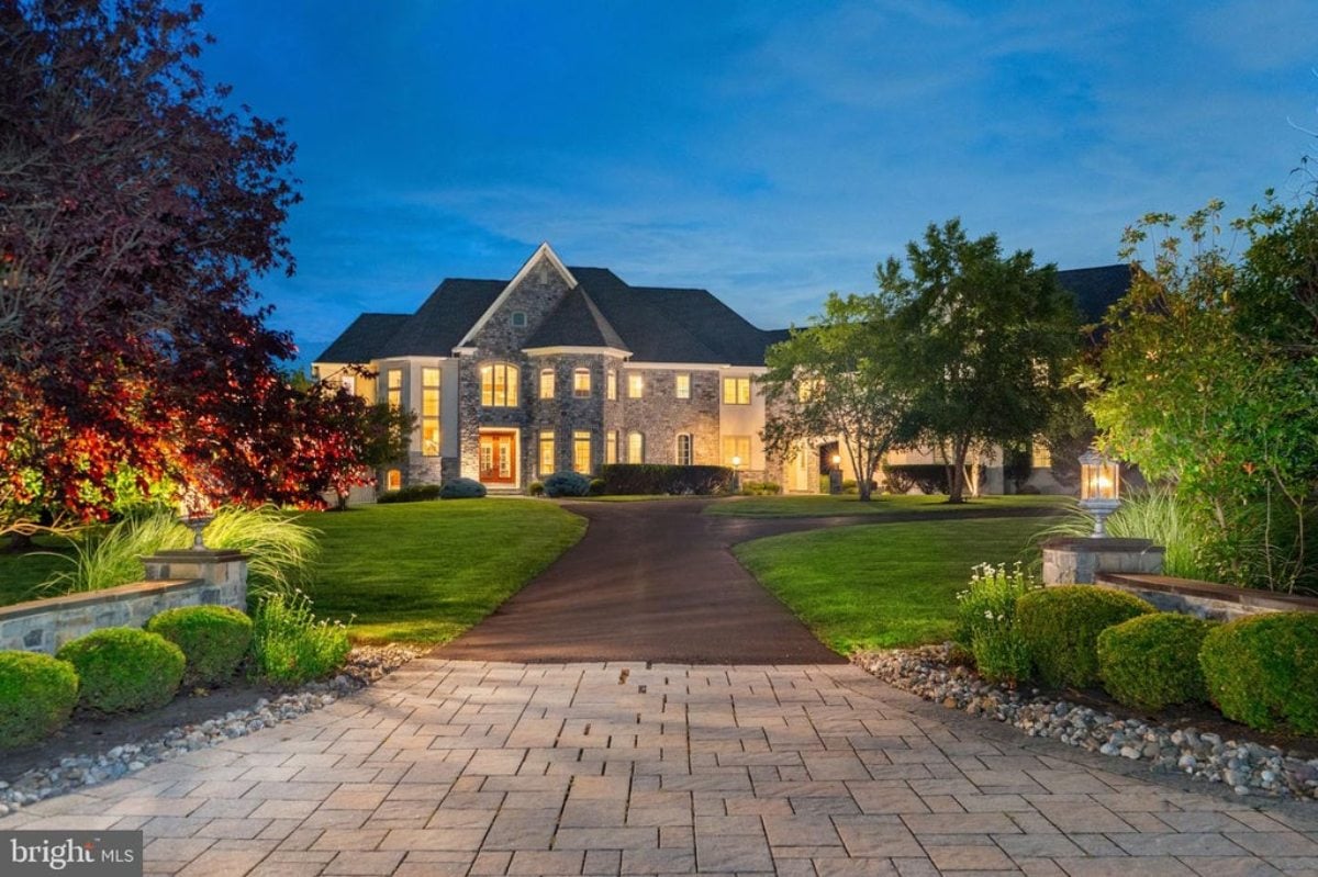 10,500 Sq. Ft. Mansion in Newtown, PA ($5,990,000)