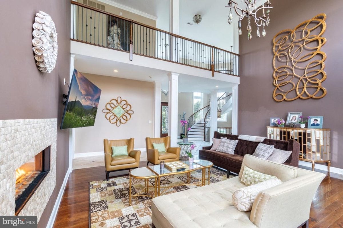 10,500 Sq. Ft. Mansion in Newtown, PA ($5,990,000)