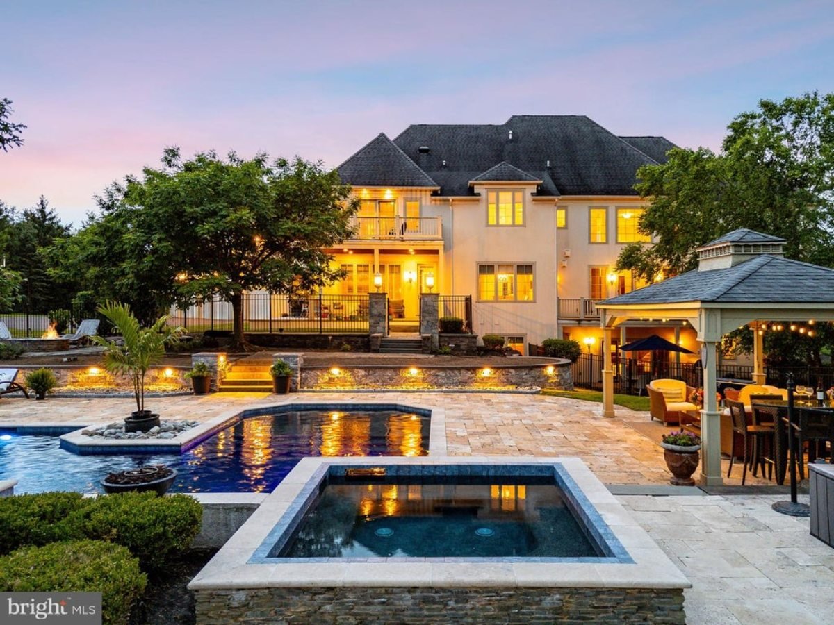 10,500 Sq. Ft. Mansion in Newtown, PA ($5,990,000)