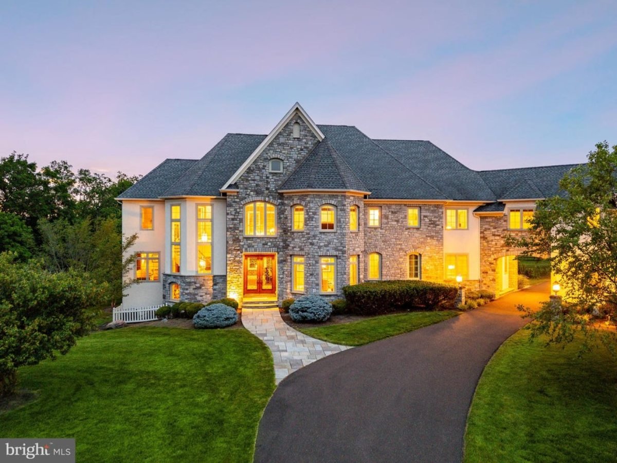 10,500 Sq. Ft. Mansion in Newtown, PA ($5,990,000)