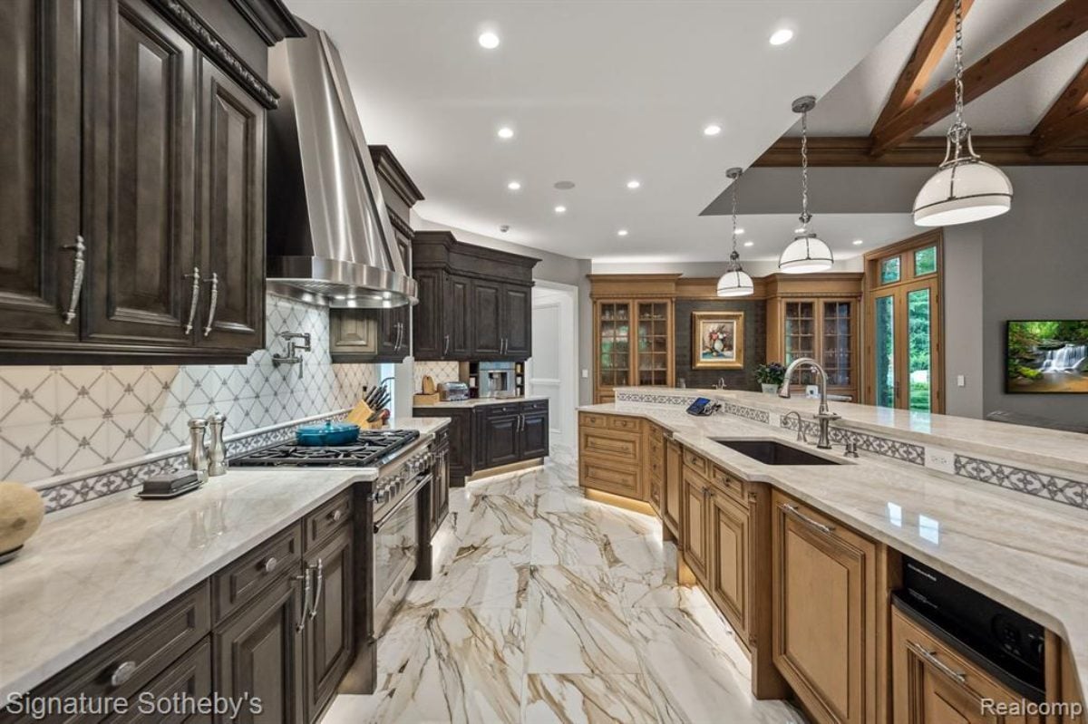 9,693 Sq. Ft. Mansion in Northville, MI ($8,250,000)
