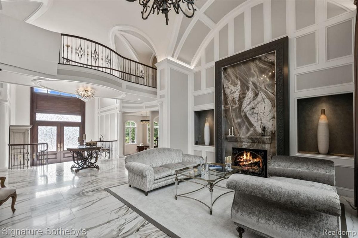 9,693 Sq. Ft. Mansion in Northville, MI ($8,250,000)