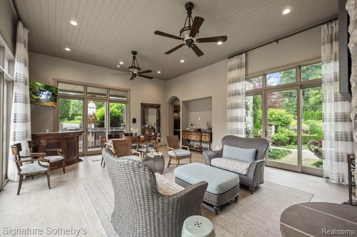 9,693 Sq. Ft. Mansion in Northville, MI ($8,250,000)