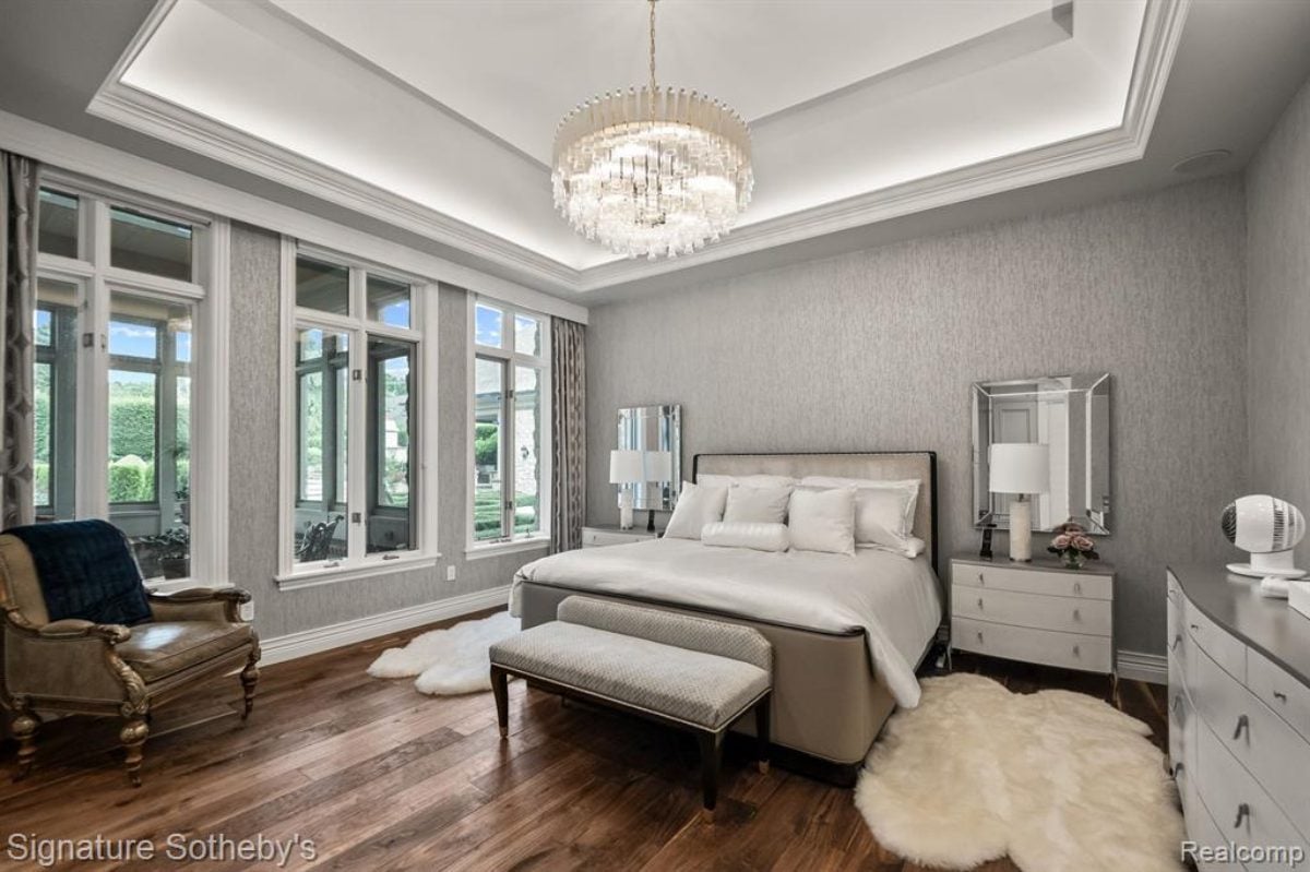 9,693 Sq. Ft. Mansion in Northville, MI ($8,250,000)