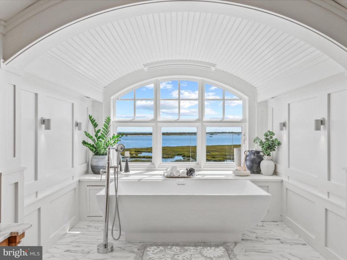 7,323 Sq. Ft. Mansion in Ocean City, MD ($8,950,000)