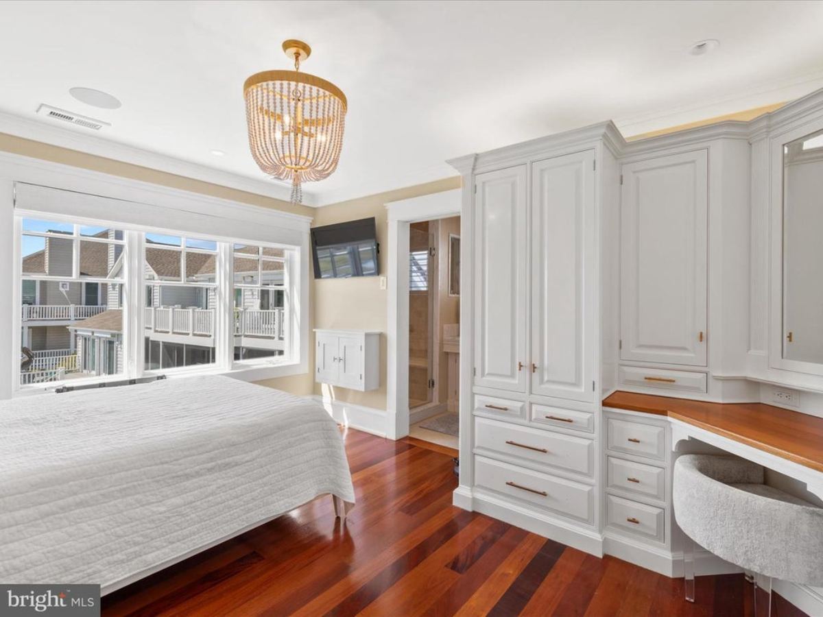7,323 Sq. Ft. Mansion in Ocean City, MD ($8,950,000)