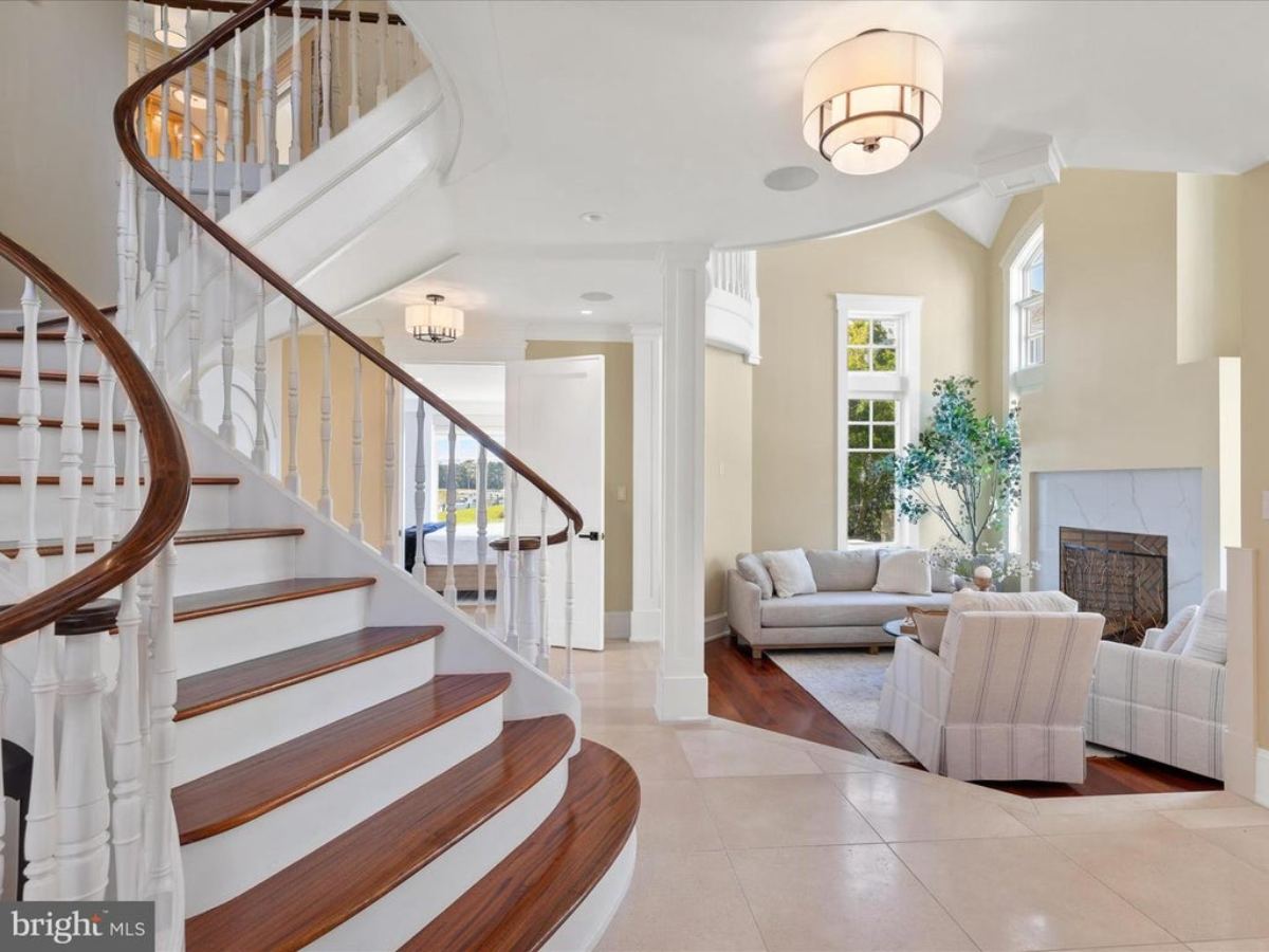 7,323 Sq. Ft. Mansion in Ocean City, MD ($8,950,000)