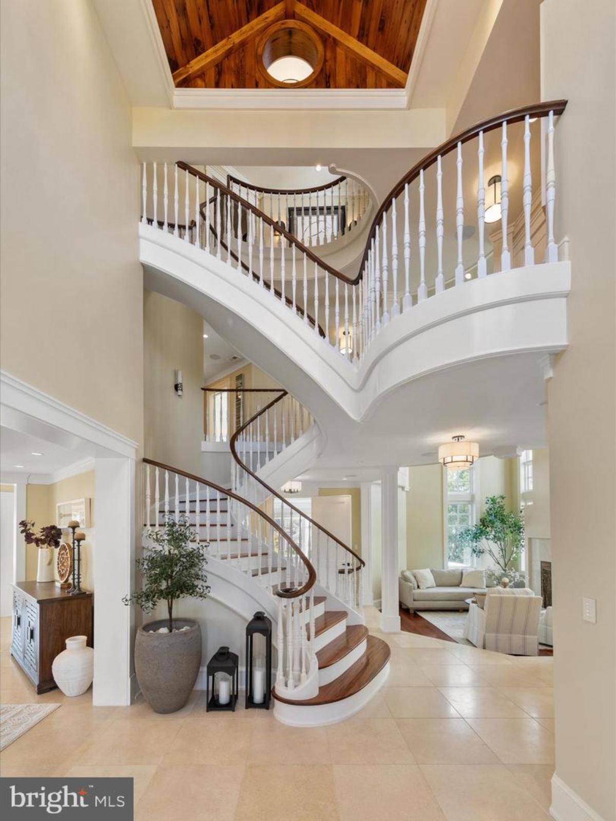 7,323 Sq. Ft. Mansion in Ocean City, MD ($8,950,000)