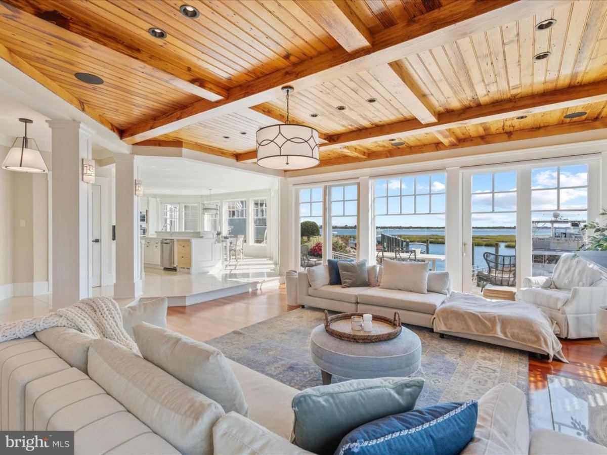 7,323 Sq. Ft. Mansion in Ocean City, MD ($8,950,000)