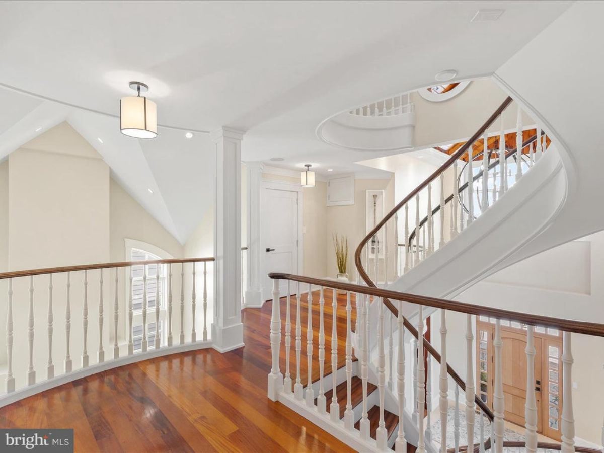 7,323 Sq. Ft. Mansion in Ocean City, MD ($8,950,000)