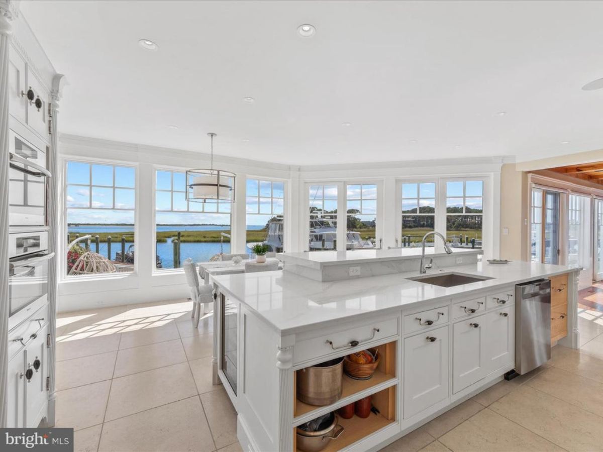 7,323 Sq. Ft. Mansion in Ocean City, MD ($8,950,000)