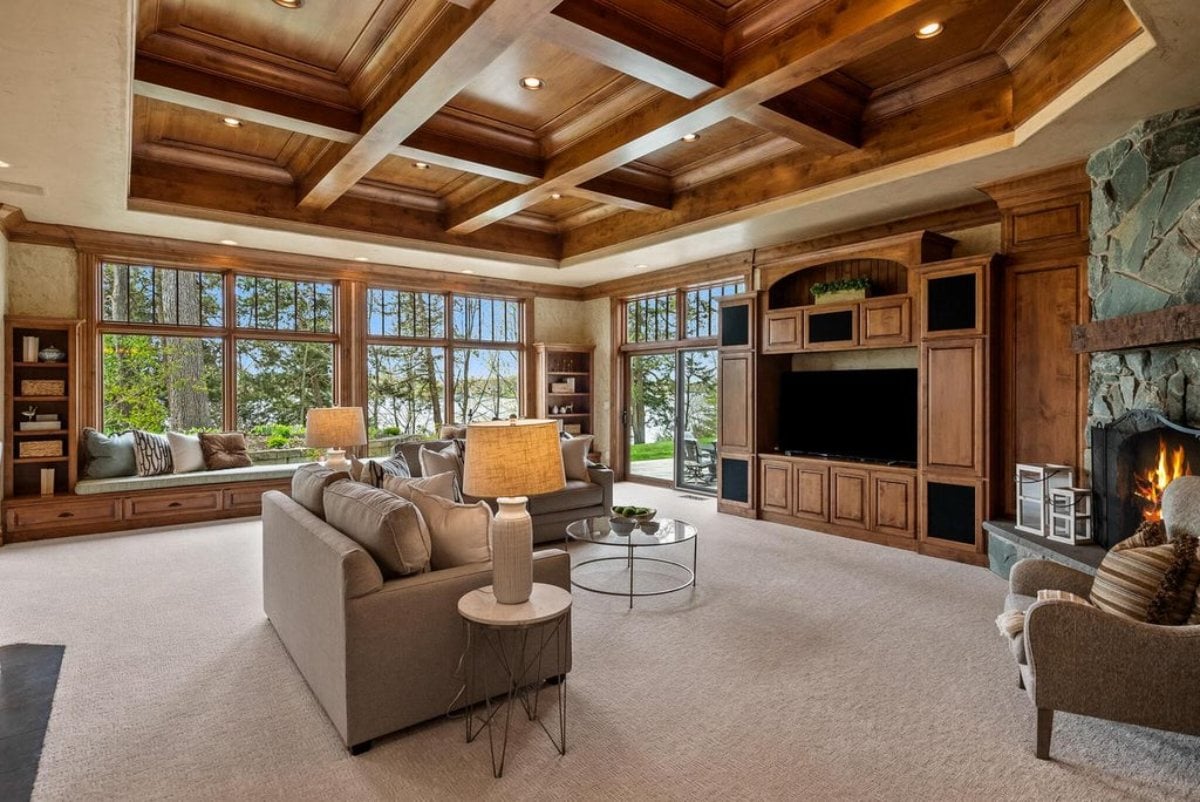 20,890 Sq. Ft. Mansion in Oconomowoc, WI ($14,995,000)