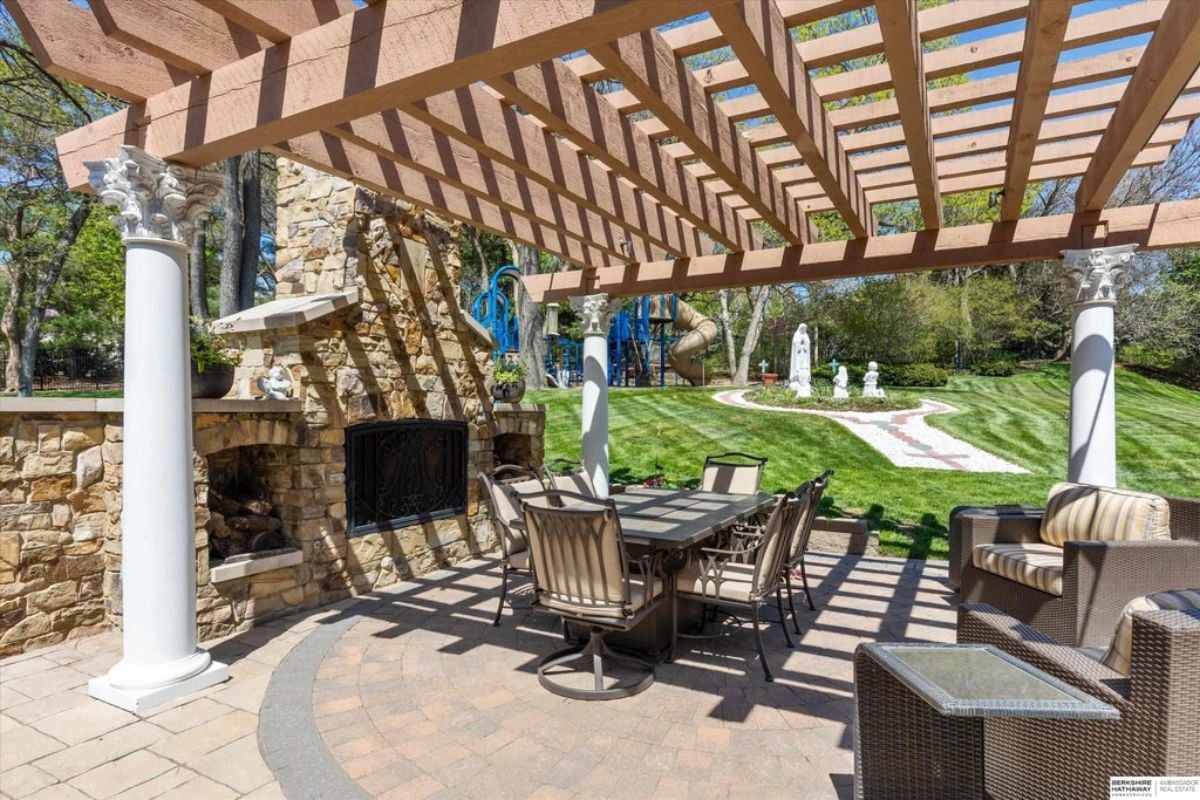 13,200 Sq. Ft. Mansion in Omaha, NE ($4,590,000)