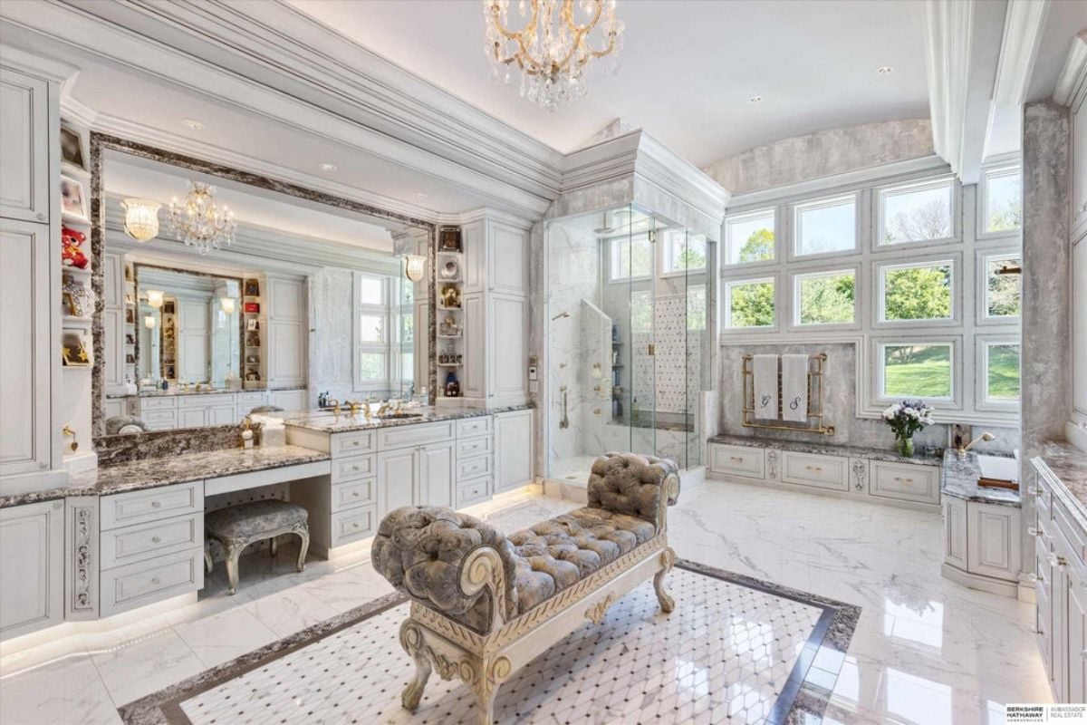 13,200 Sq. Ft. Mansion in Omaha, NE ($4,590,000)