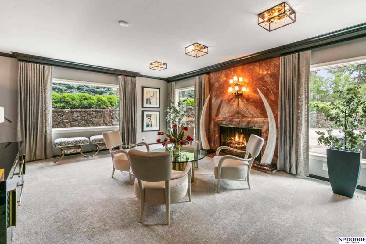 9,885 Sq. Ft. Mansion in Omaha, NE ($3,450,000)