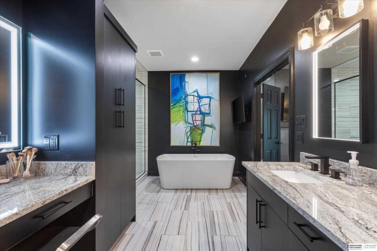 8,904 Sq. Ft. Mansion in Omaha, NE ($2,900,000)