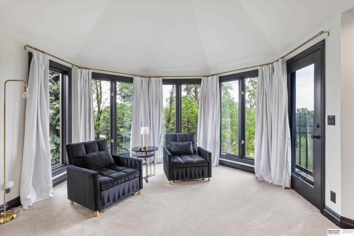 8,904 Sq. Ft. Mansion in Omaha, NE ($2,900,000)