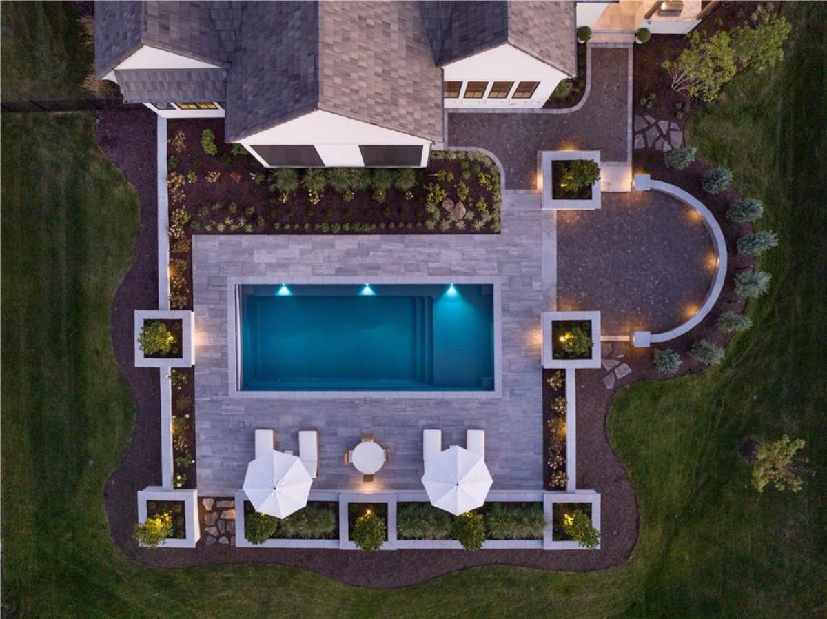 6,281 Sq. Ft. Mansion in Overland Park, KS ($3,500,000)