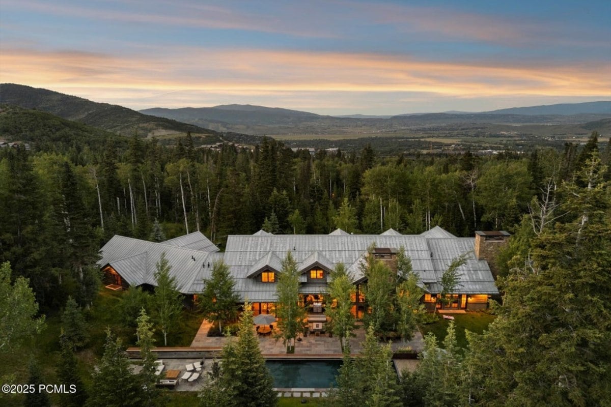 13,752 Sq. Ft. Mansion in Park City, UT ($25,000,000)