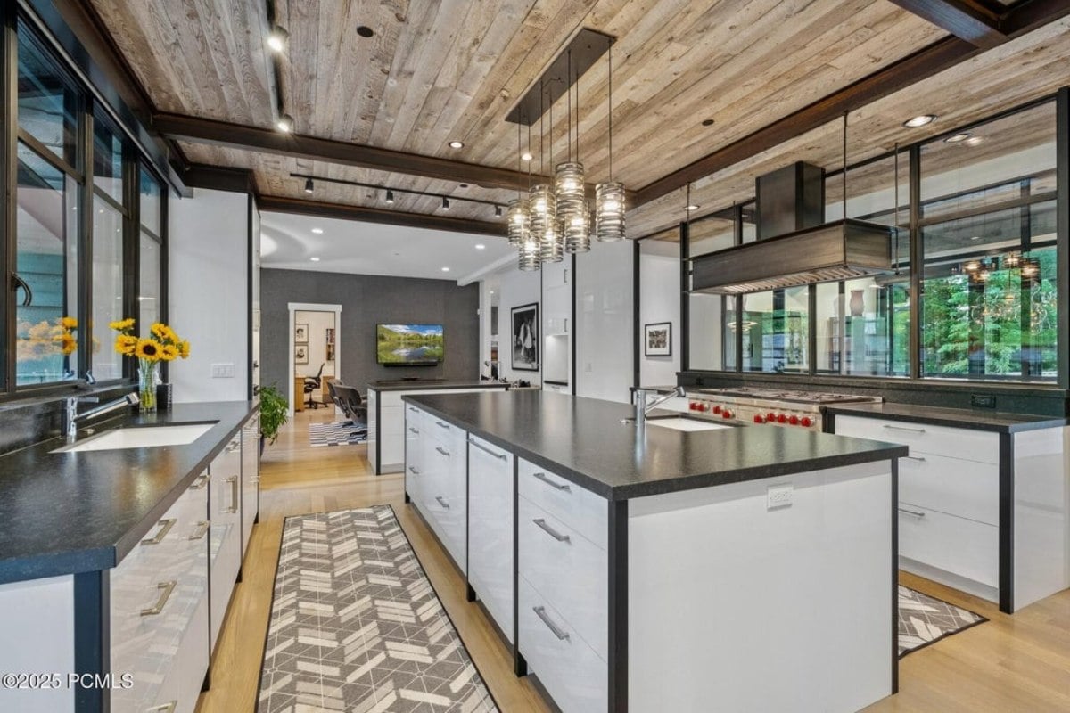 13,752 Sq. Ft. Mansion in Park City, UT ($25,000,000)