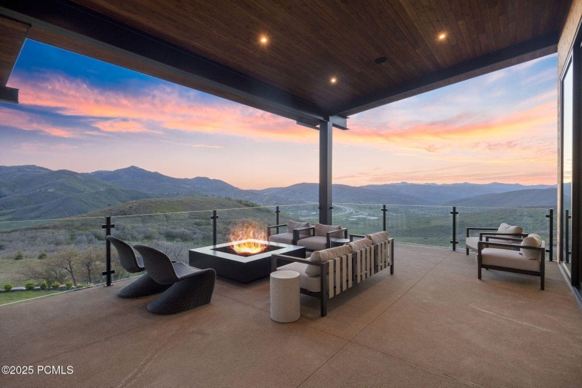 10,954 Sq. Ft. Mansion in Park City, UT ($18,800,000)