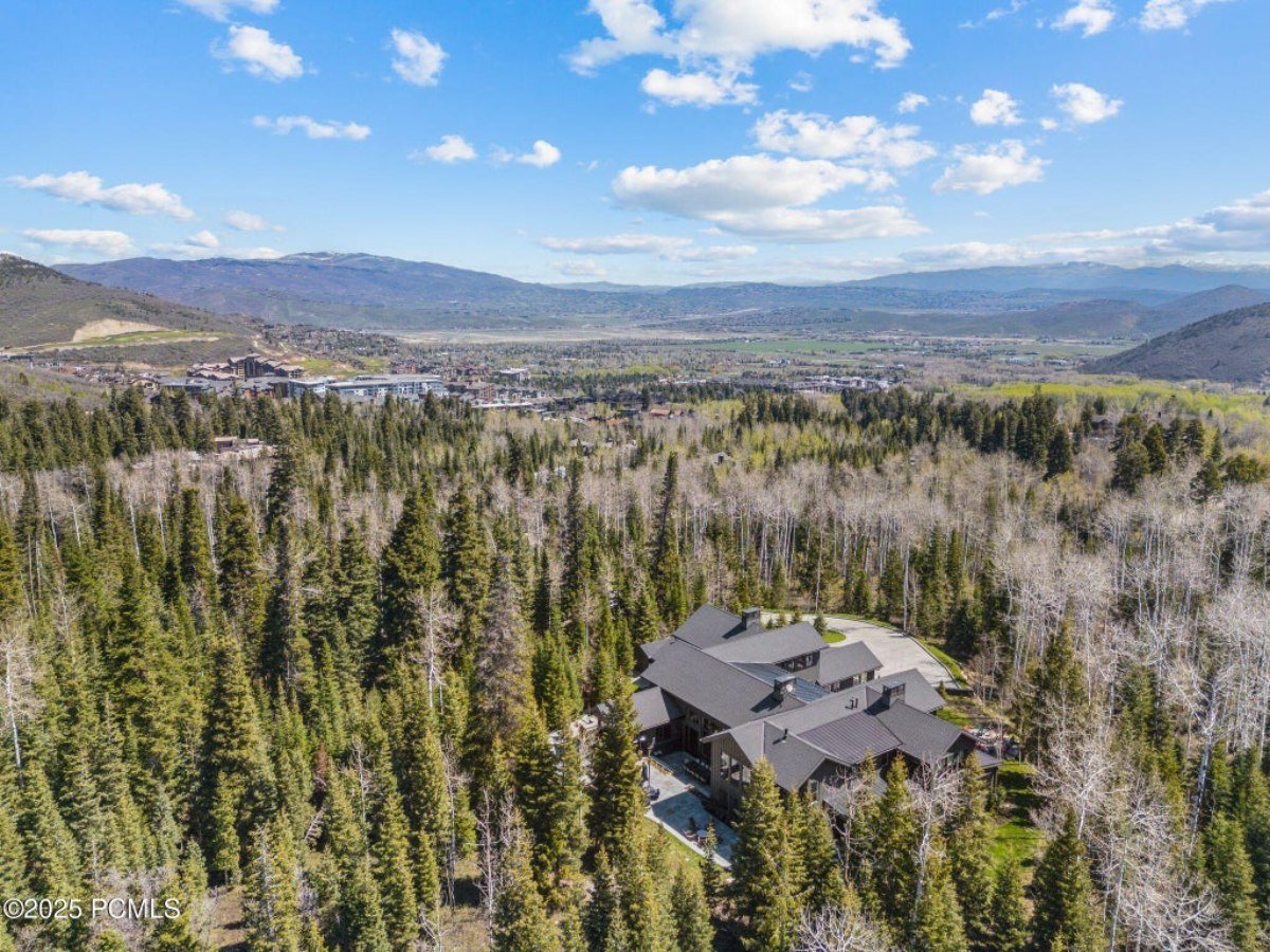 9,310 Sq. Ft. Mansion in Park City, UT ($28,000,000)