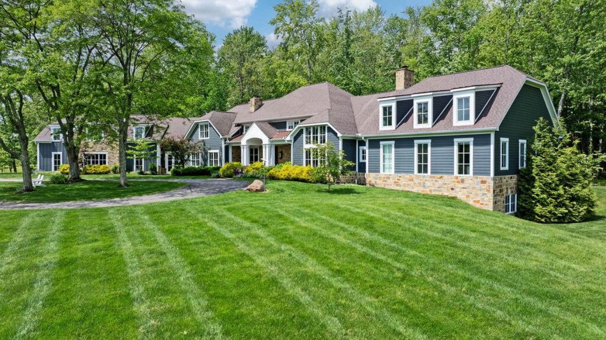 8,958 Sq. Ft. Mansion in Pataskala, OH ($3,900,000)