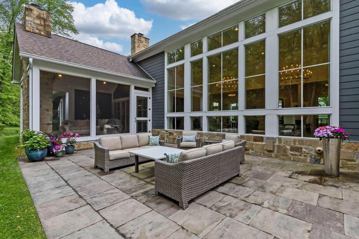 8,958 Sq. Ft. Mansion in Pataskala, OH ($3,900,000)