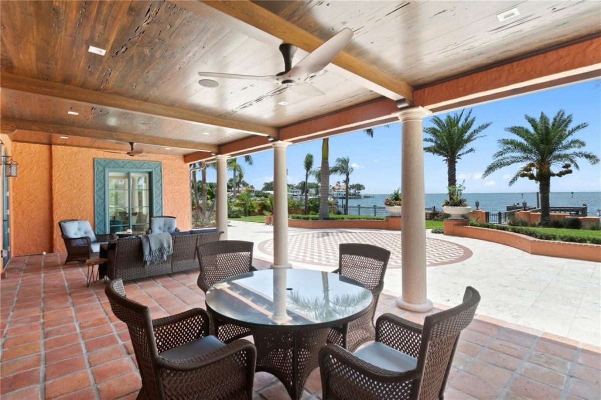 7,101 Sq. Ft. Mansion in Saint Petersburg, FL ($15,000,000)
