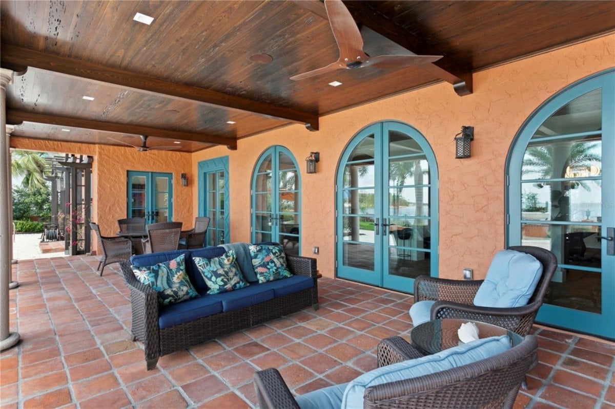 7,101 Sq. Ft. Mansion in Saint Petersburg, FL ($15,000,000)