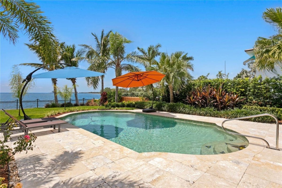 7,101 Sq. Ft. Mansion in Saint Petersburg, FL ($15,000,000)