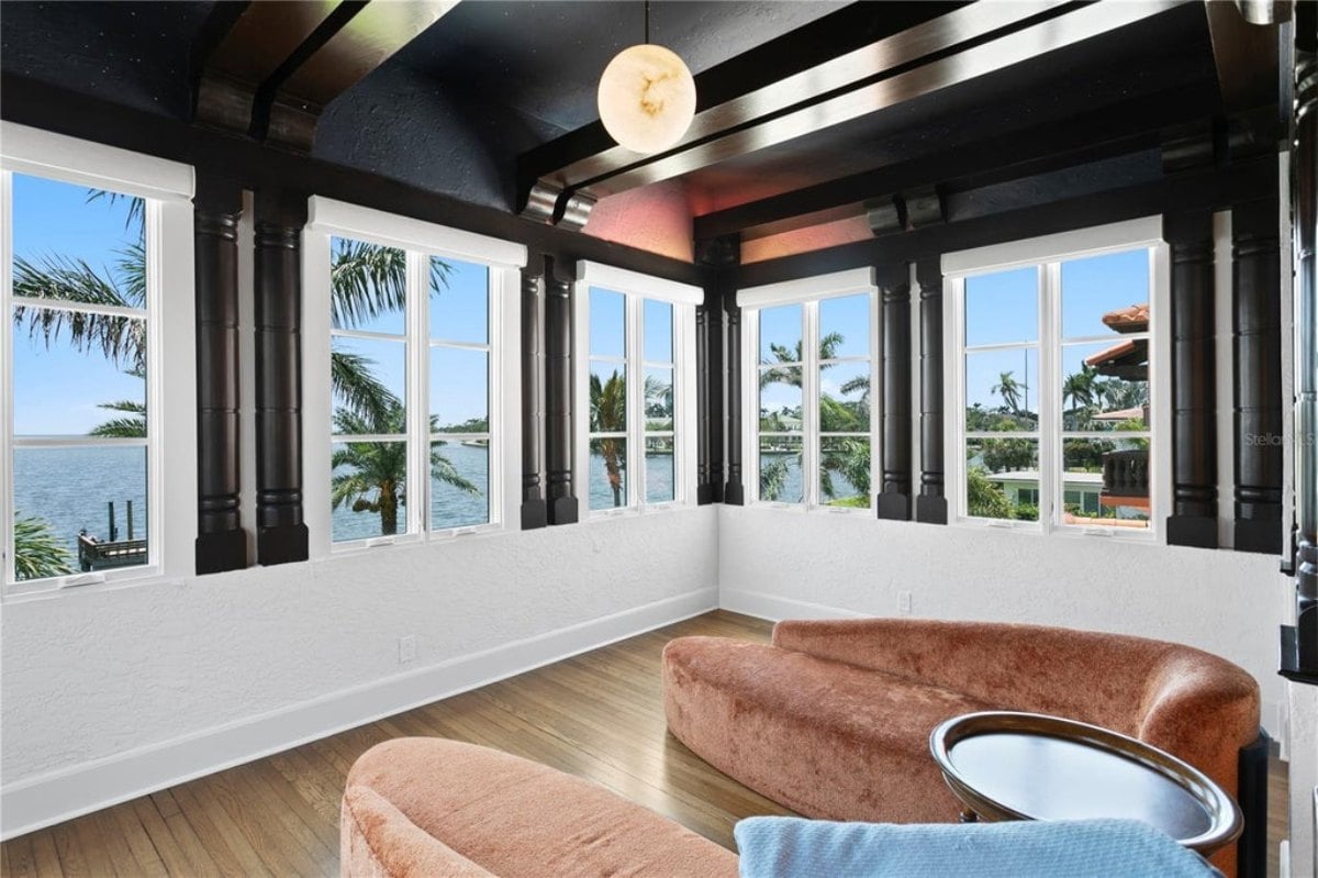 7,101 Sq. Ft. Mansion in Saint Petersburg, FL ($15,000,000)