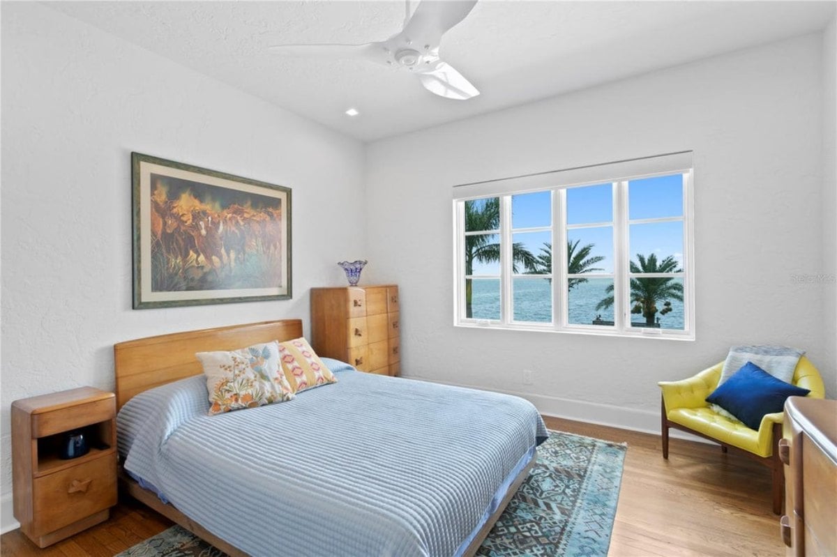 7,101 Sq. Ft. Mansion in Saint Petersburg, FL ($15,000,000)