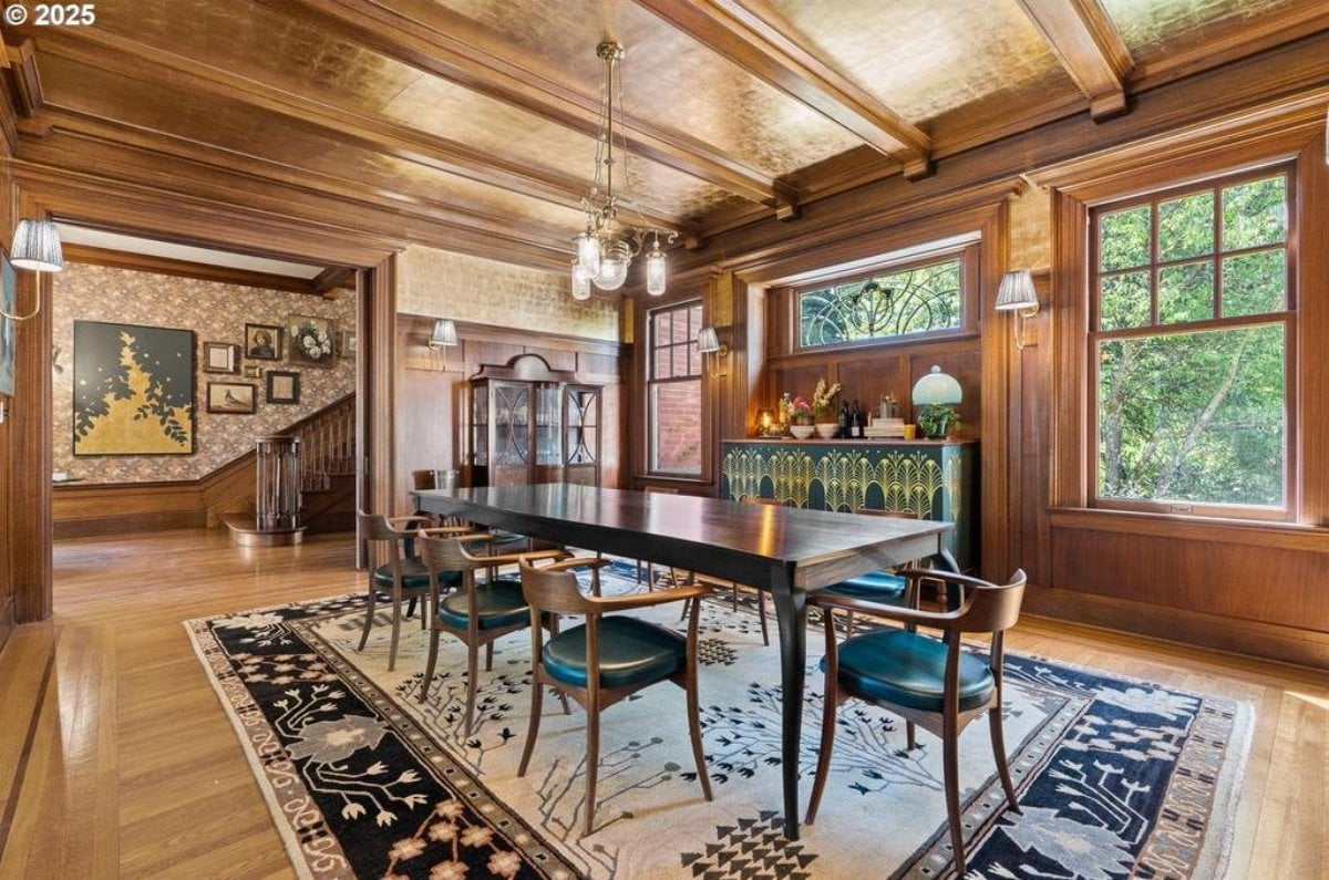 6,587 Sq. Ft. Mansion in Portland, OR ($5,998,000)