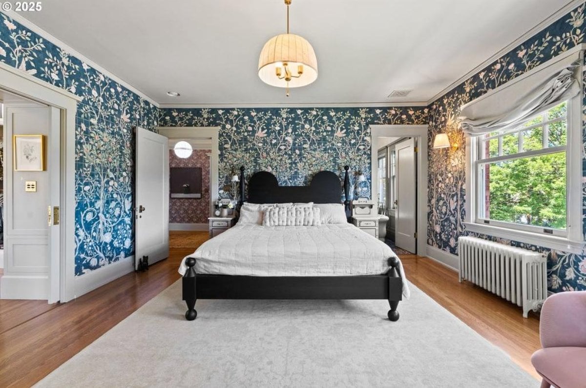 6,587 Sq. Ft. Mansion in Portland, OR ($5,998,000)