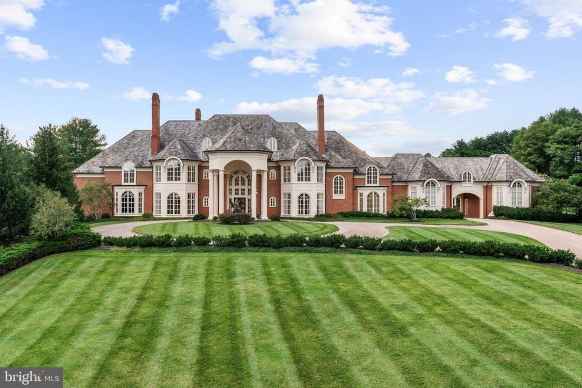 22,300 Sq. Ft. Mansion in Potomac, MD ($8,250,000)