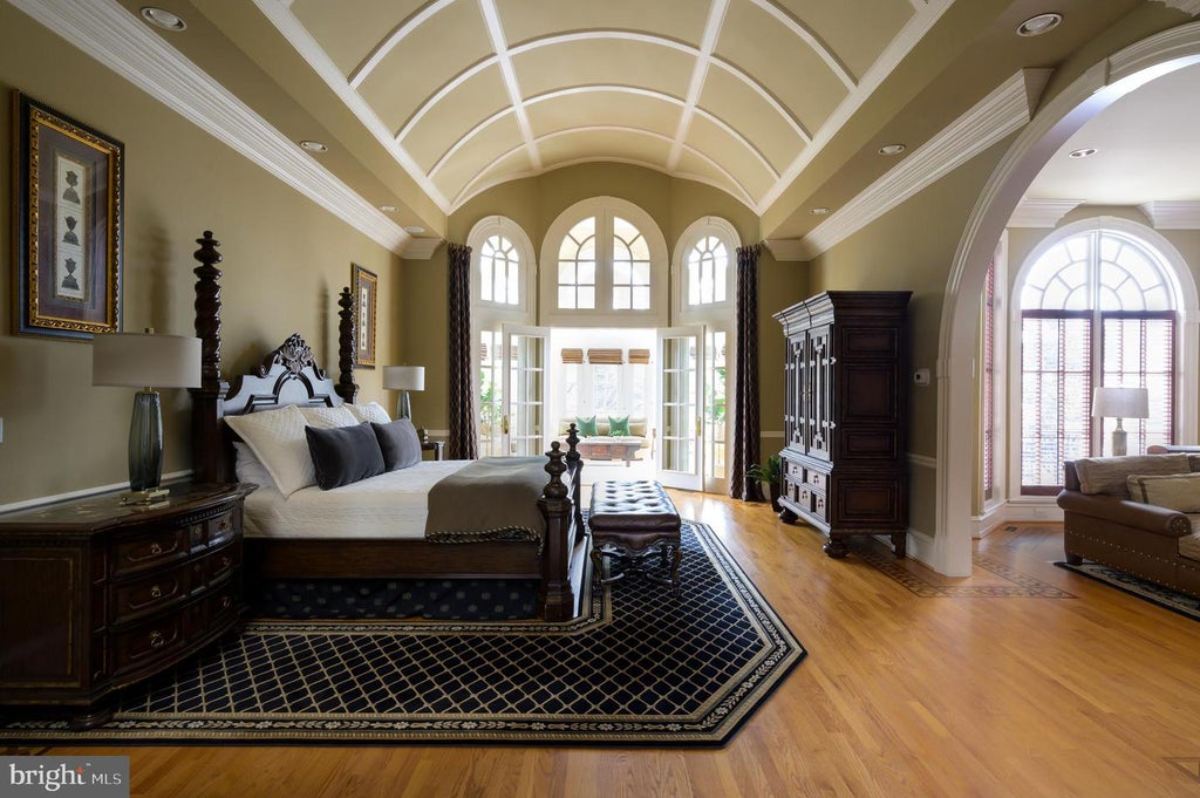 22,300 Sq. Ft. Mansion in Potomac, MD ($8,250,000)
