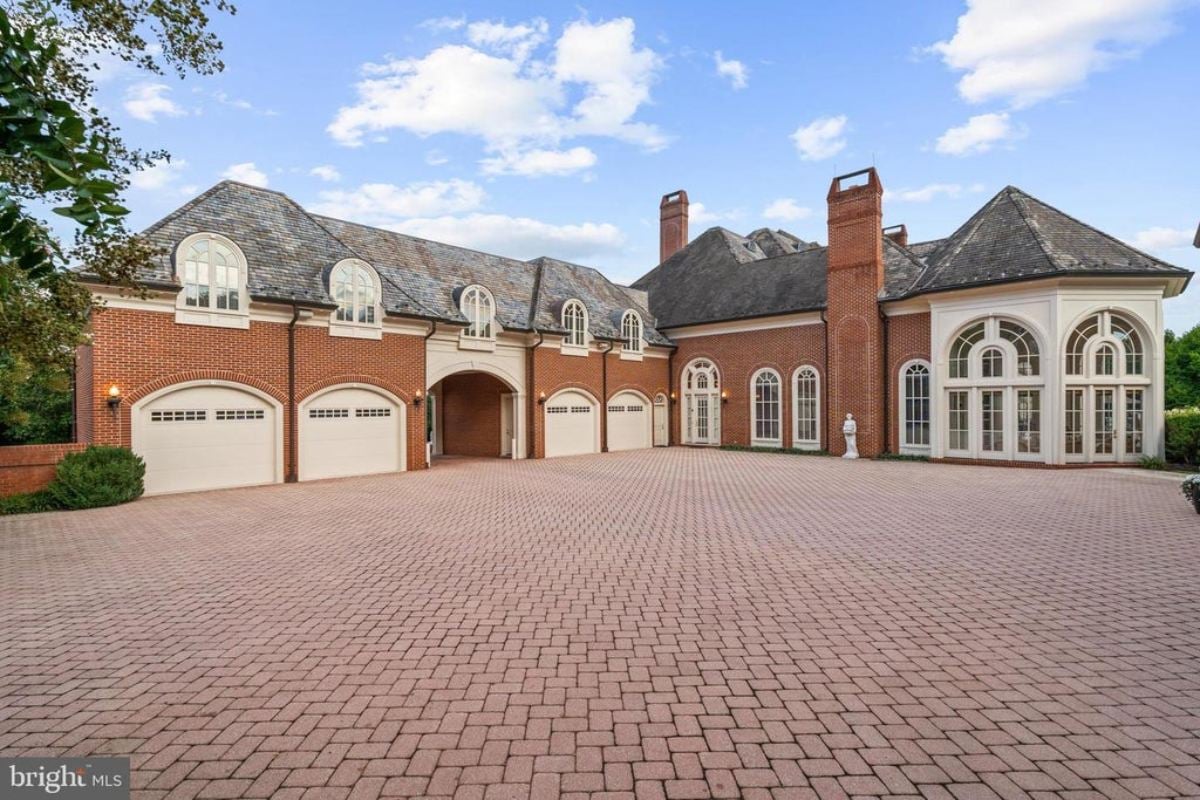 22,300 Sq. Ft. Mansion in Potomac, MD ($8,250,000)
