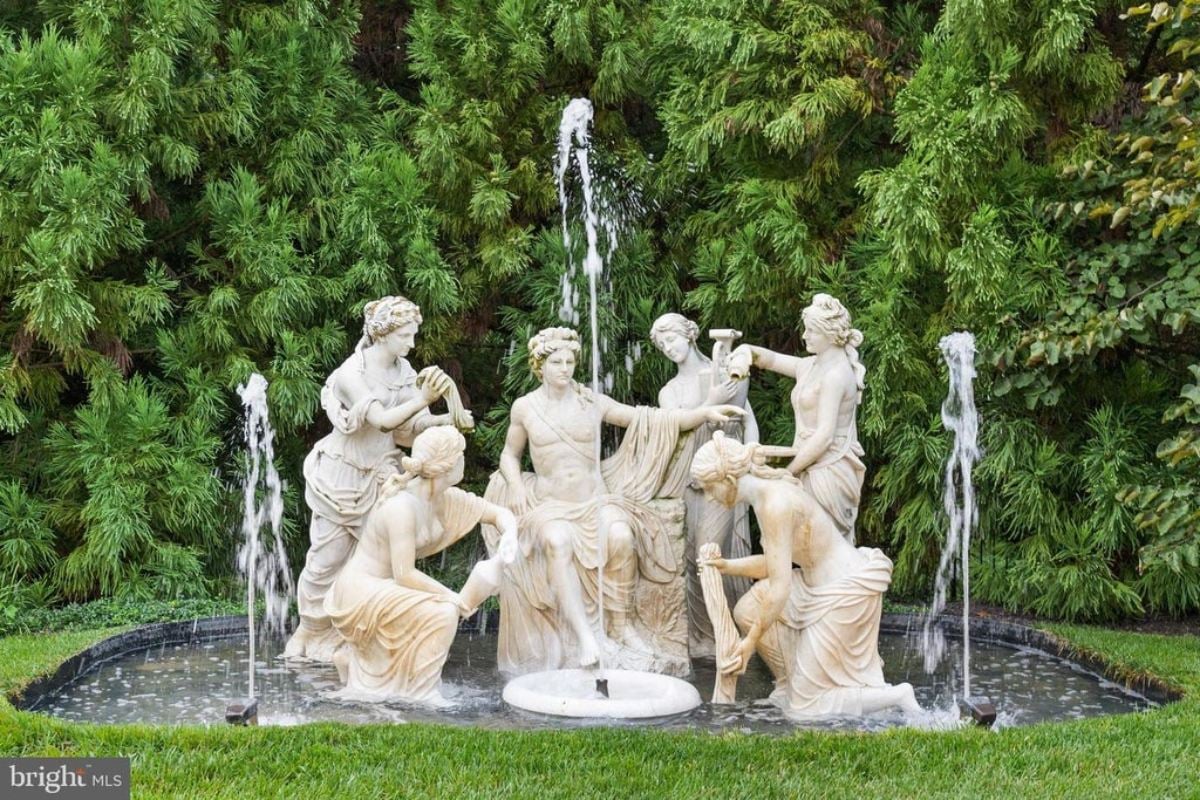 22,300 Sq. Ft. Mansion in Potomac, MD ($8,250,000)