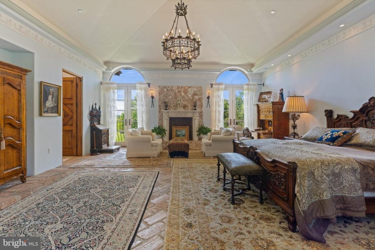 26,716 Sq. Ft. Mansion in Potomac, MD ($9,950,000)