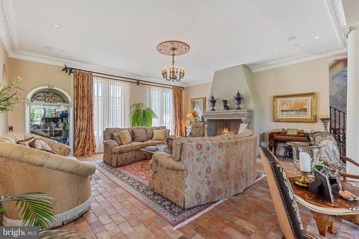 26,716 Sq. Ft. Mansion in Potomac, MD ($9,950,000)