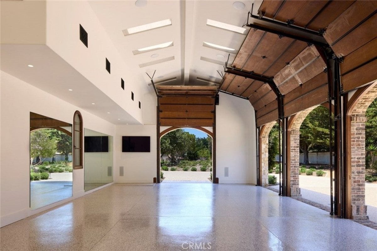 12,854 Sq. Ft. Mansion in San Clemente, CA ($47,950,000)