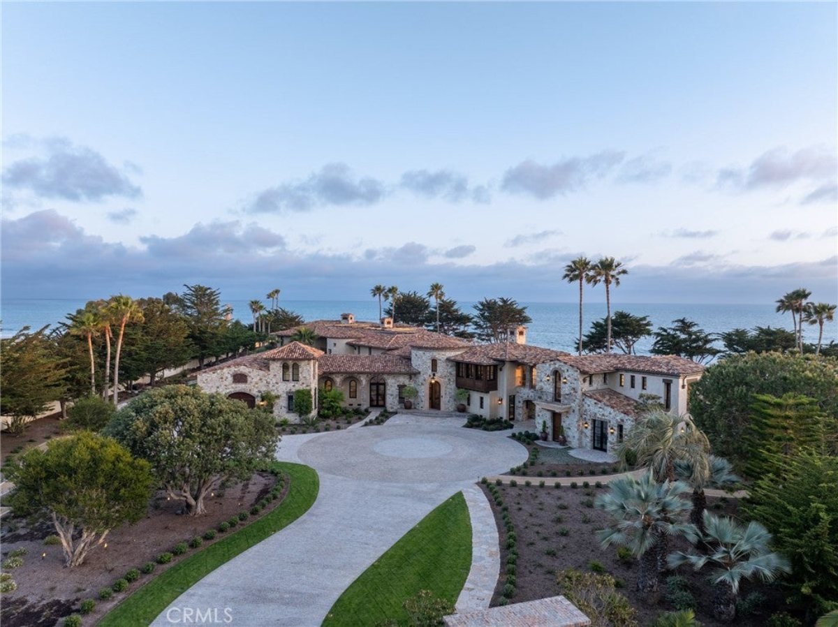 12,854 Sq. Ft. Mansion in San Clemente, CA ($47,950,000)