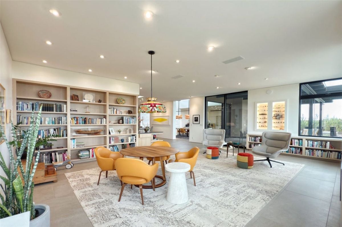 6,677 Sq. Ft. Mansion in Santa Fe, NM ($5,950,000)