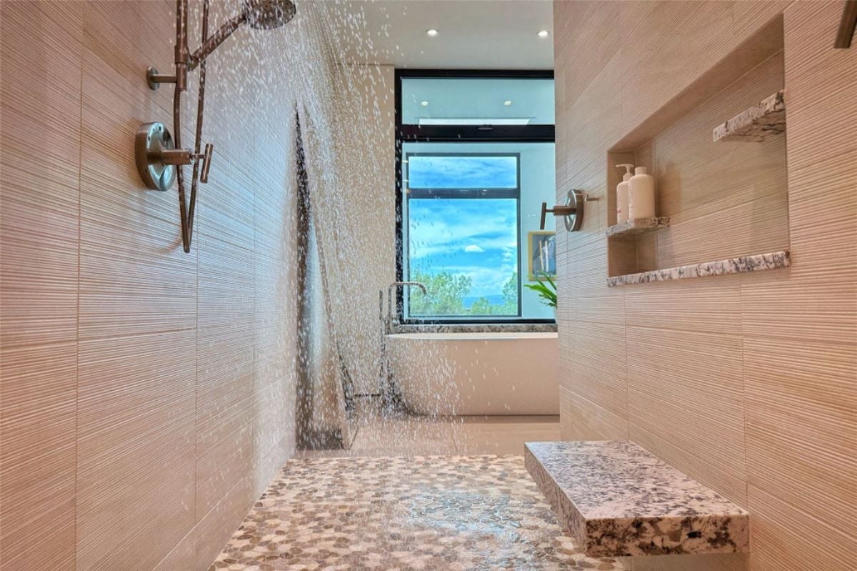 6,677 Sq. Ft. Mansion in Santa Fe, NM ($5,950,000)