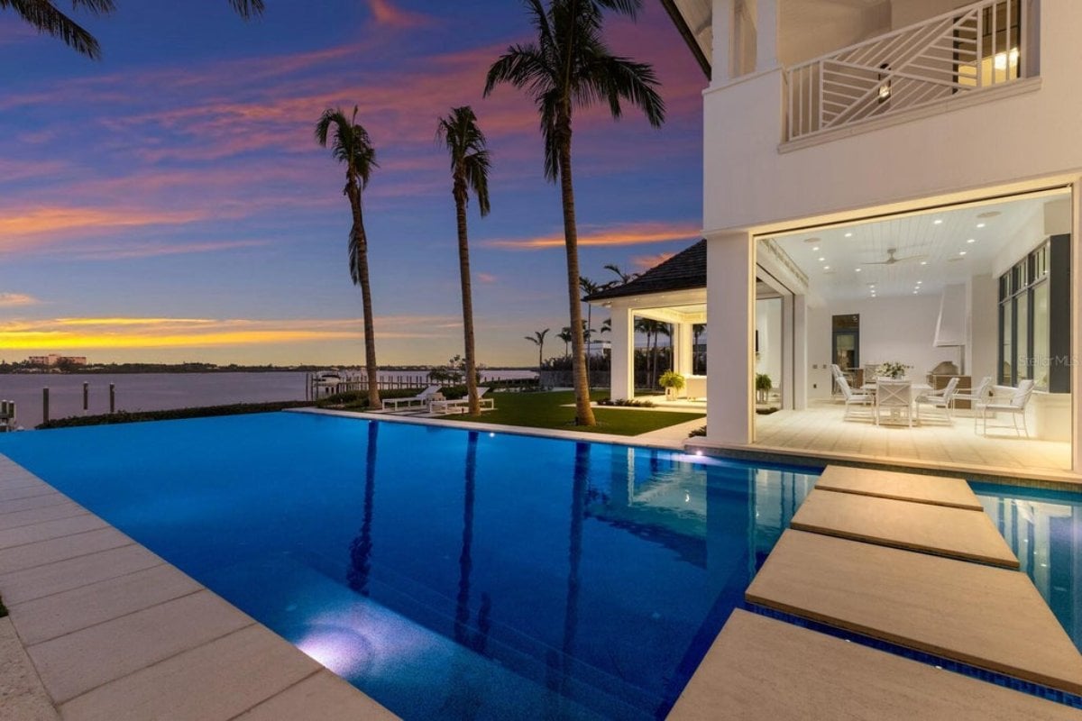 11,606 Sq. Ft. Mansion in Sarasota, FL ($29,995,000)