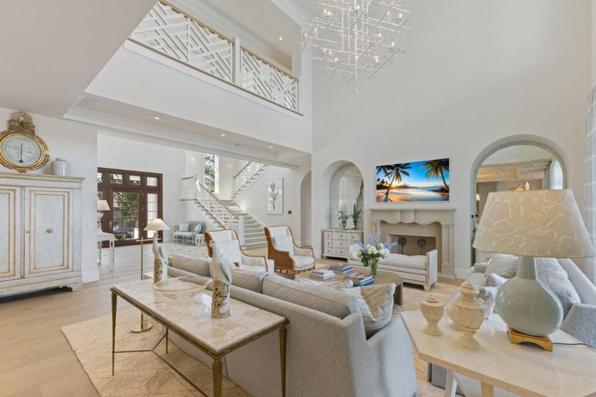 11,606 Sq. Ft. Mansion in Sarasota, FL ($29,995,000)